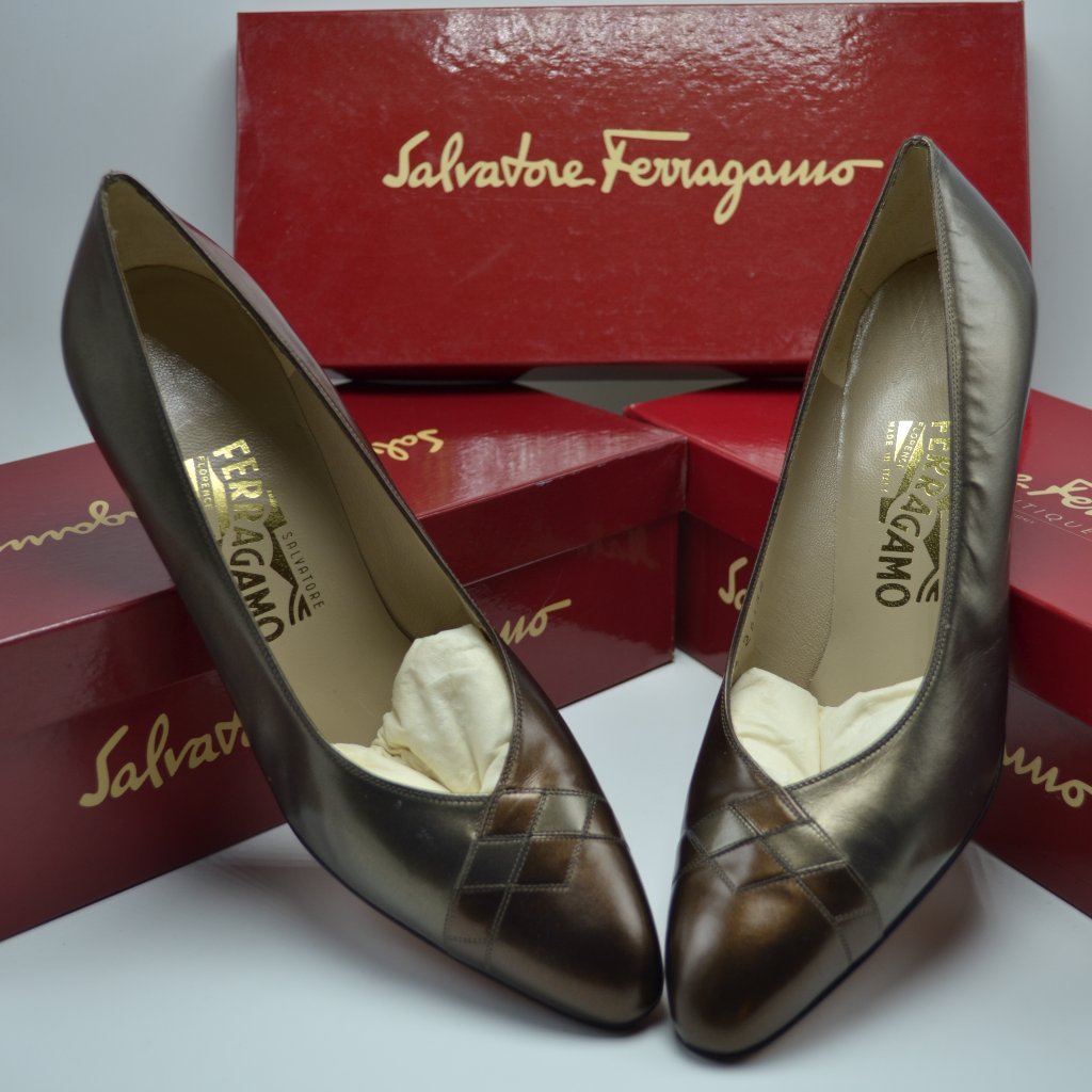 (Nib ) Salvatore Ferragamo Bronze & Gray Size 10 Aa